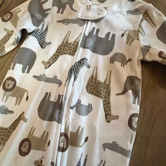 Carter’s 3M Safari 5 Piece Bundle - Picture 6 of 7